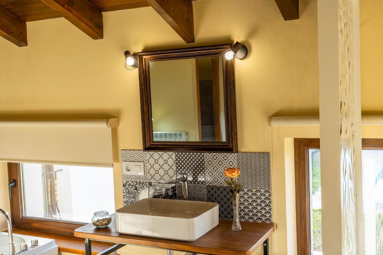 Apartamentos Casona Del Campo Navia Exteriér fotografie