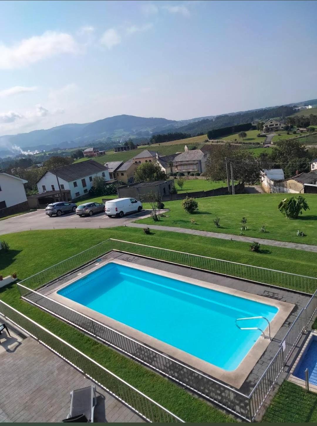 Apartamentos Casona Del Campo Navia Exteriér fotografie